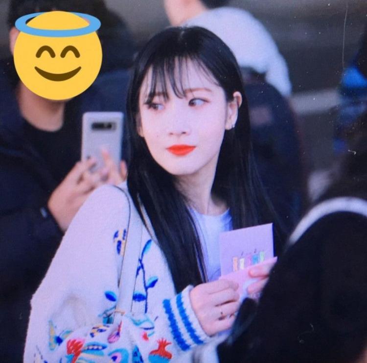 입국하는 러블리즈5