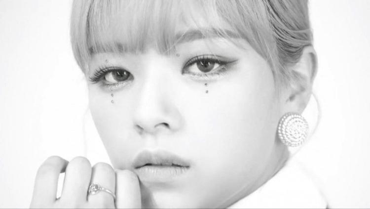 TWICE Jeongyeon1