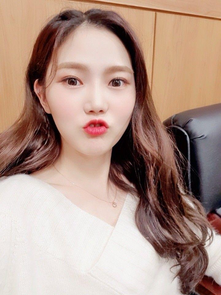 OH MY GIRL 효정1