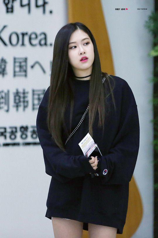 BLACKPINK Rose1