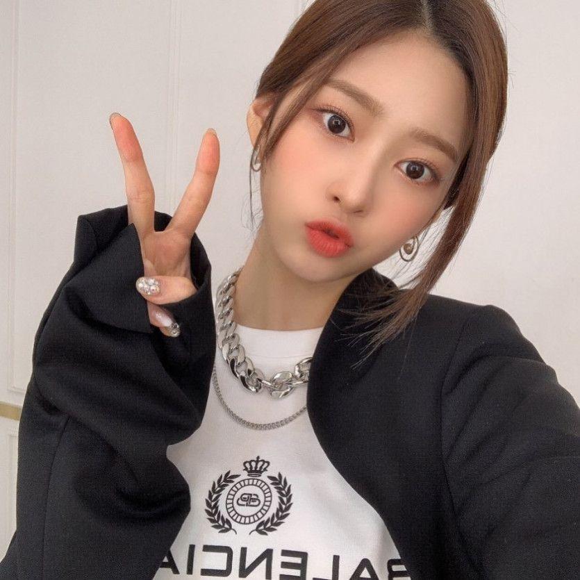 오늘자 김민주 미모1