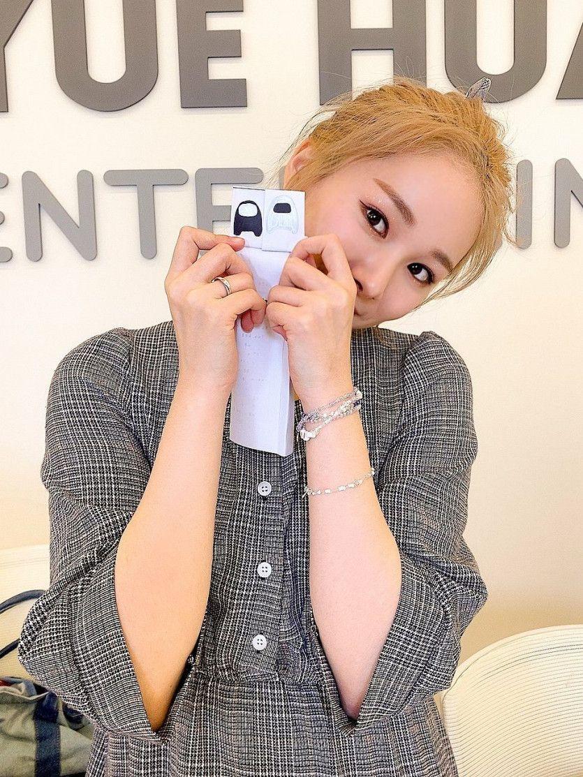 EVERGLOW 한은지3
