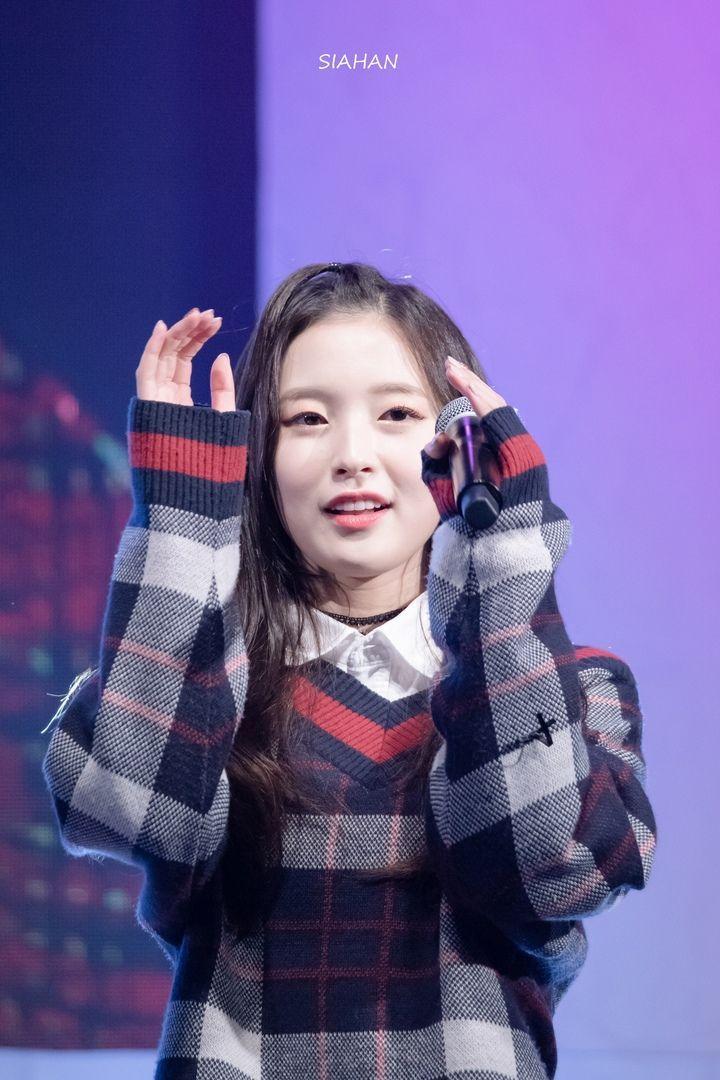 OH MY GIRL 아린1