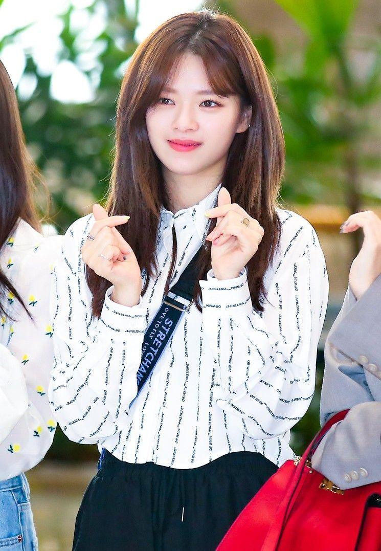 TWICE JEONGYEON0