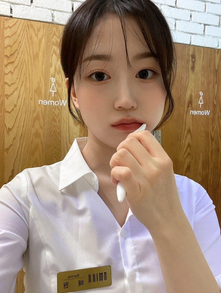 NMIXX HAEWON0