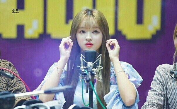 Oh My Girl 유시아1