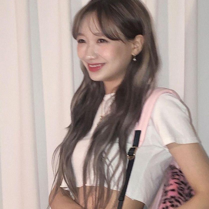 류수정 인스타_호피 가방5