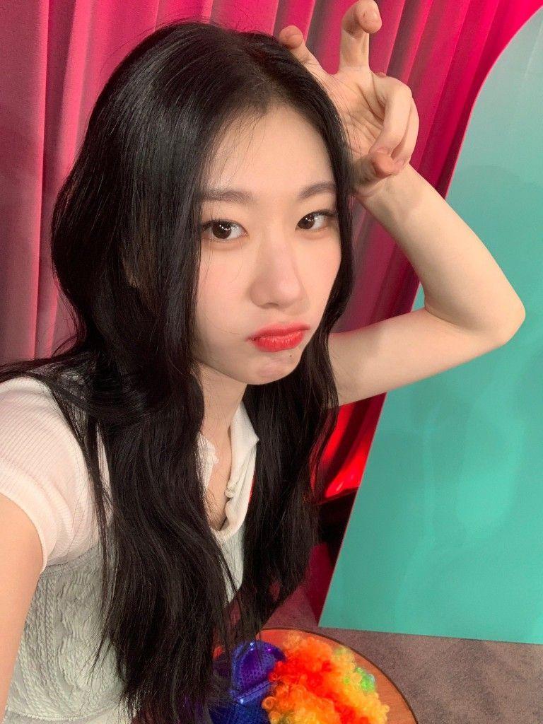 ITZY CHAERYEONG0