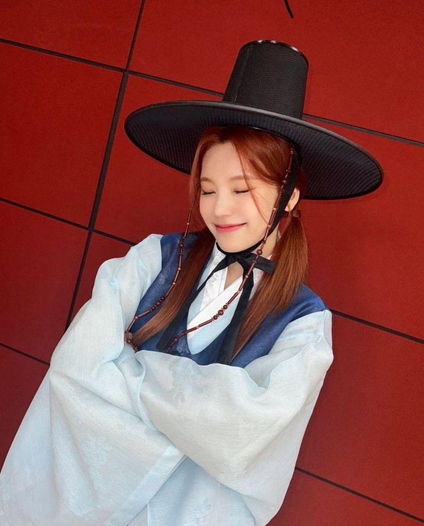 ITZY YEJI1