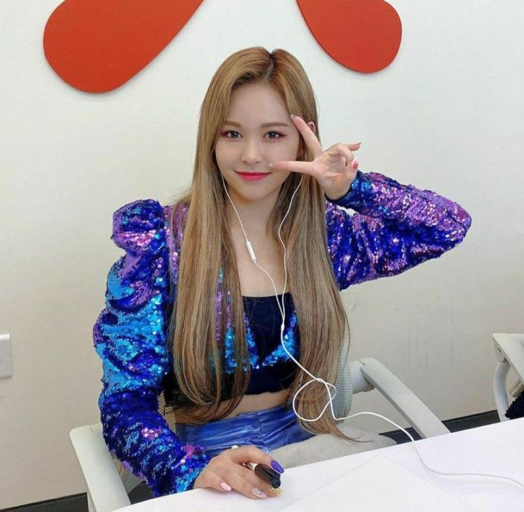 EVERGLOW 박지원1