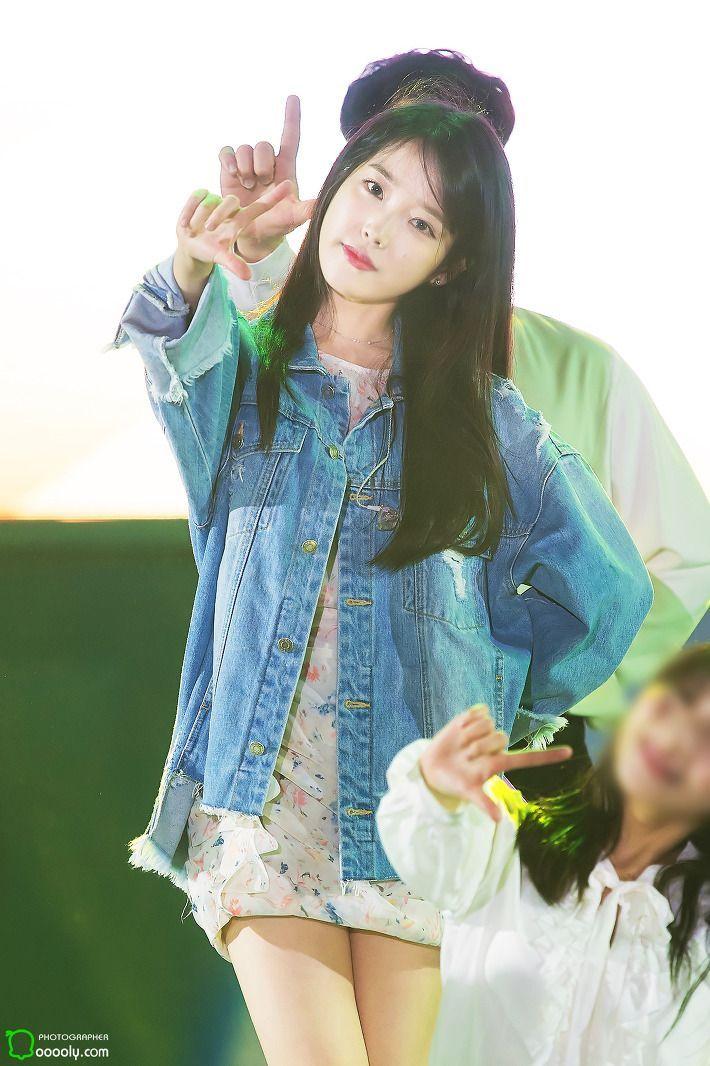 아이유 포토.0