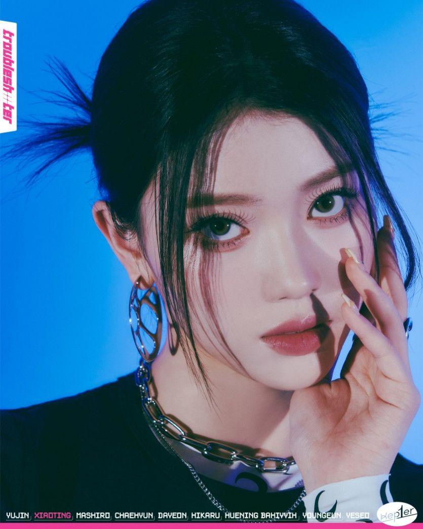 케플러 미니 3집 <TROUBLESHOOTER> 컨셉 포토 K ver.2