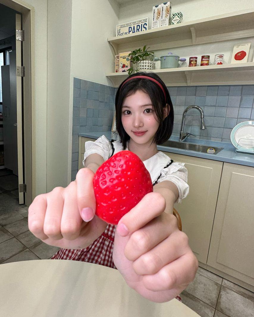 하츠투하츠 지우, 스텔라0