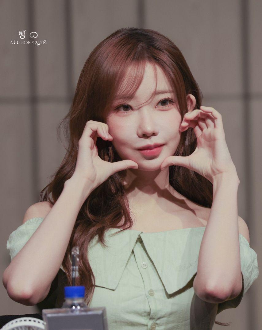 [QWER] 마젠타2