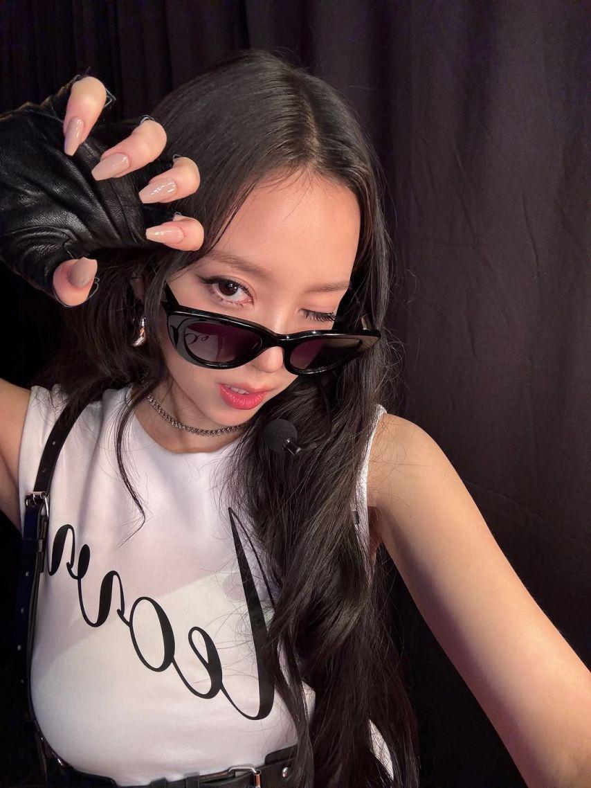 MEOVV (미야오) 나린0