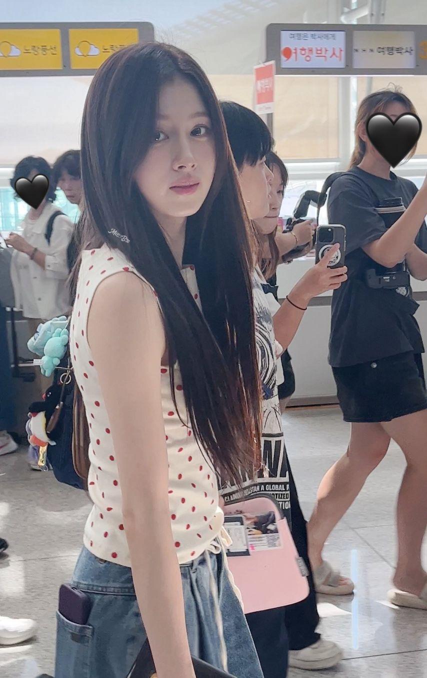 트와이스 사나 공항 출국 청순 미모0