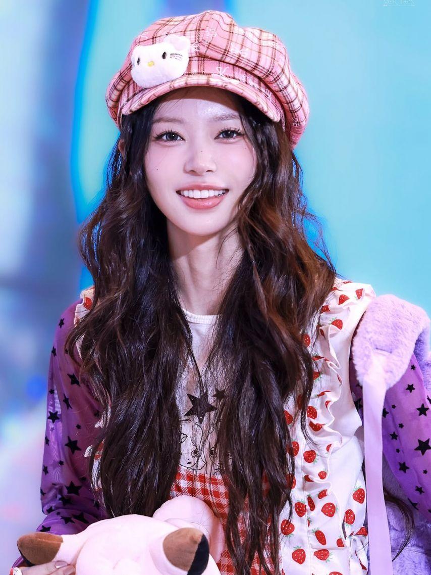 아일릿 (ILLIT) 모카0