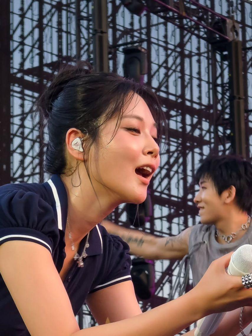 비비 (BIBI)1