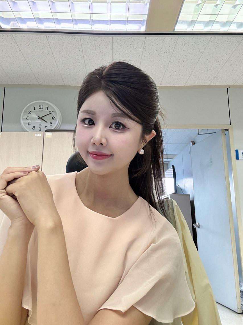 남윤선 기상캐스터0