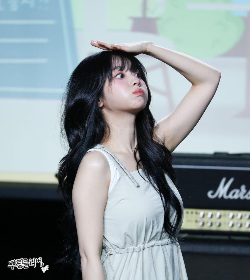 [QWER] 쵸단1