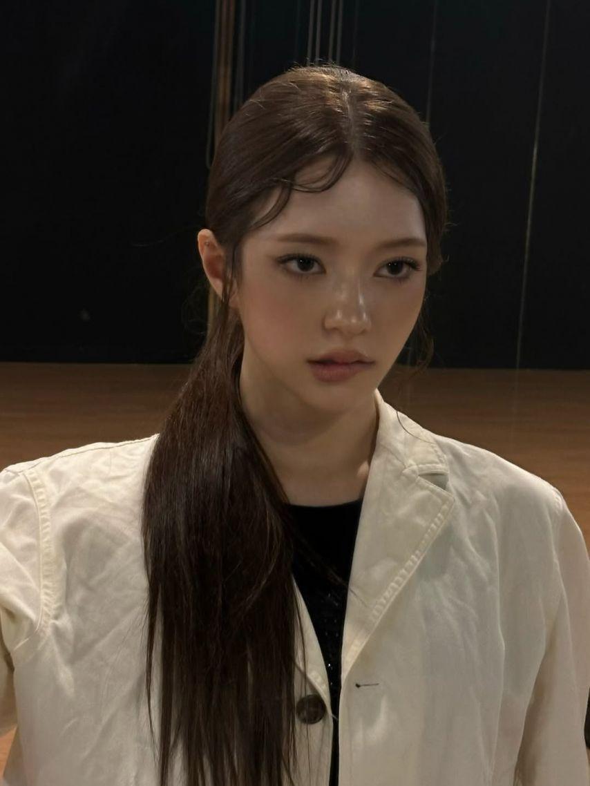 피프티피프티 문샤넬1