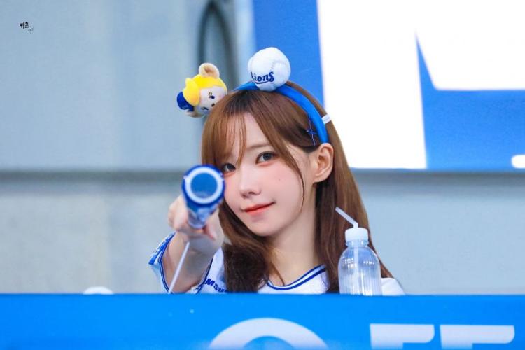 [QWER] 마젠타0