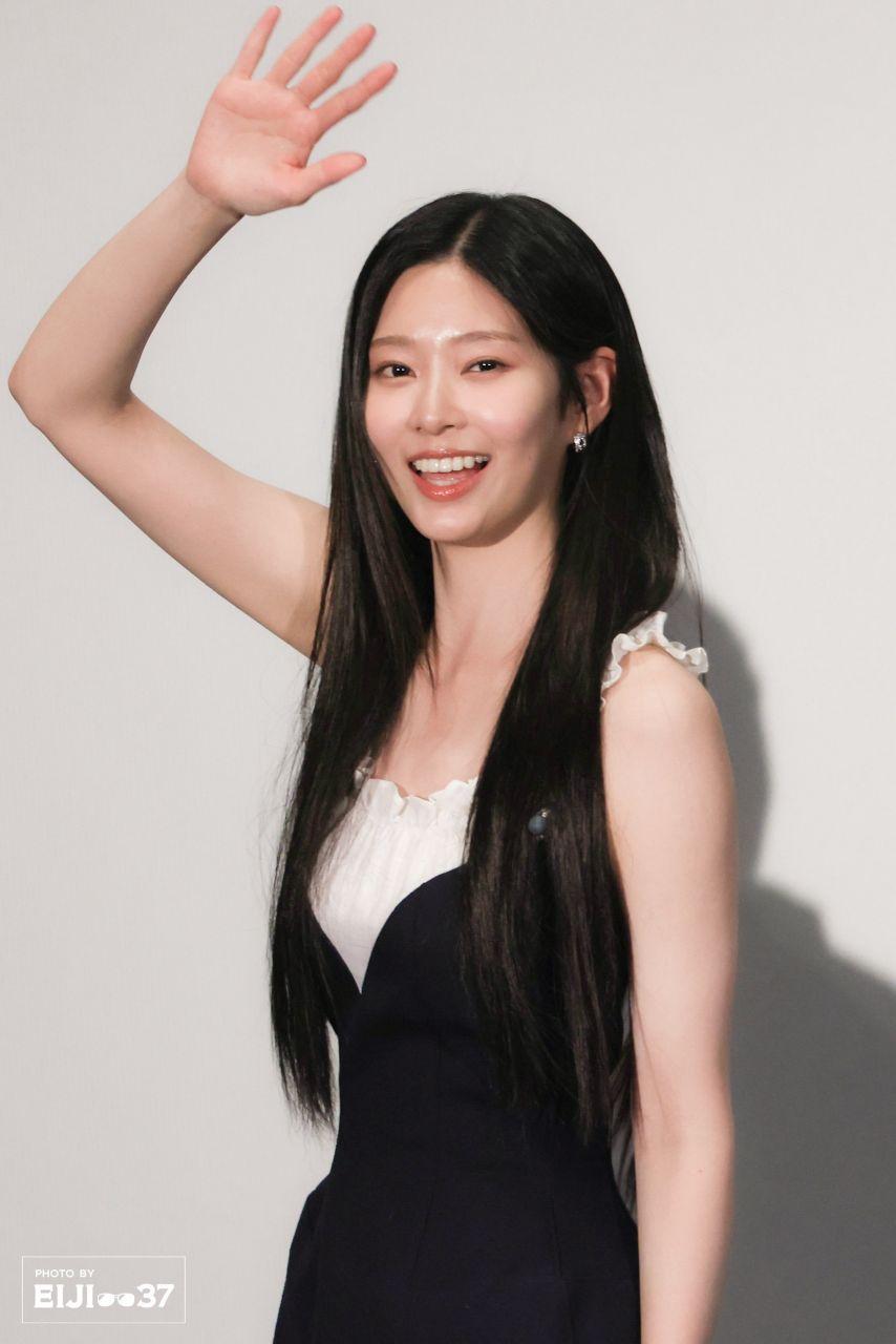 김민주 청설 일본 무대인사 2508284