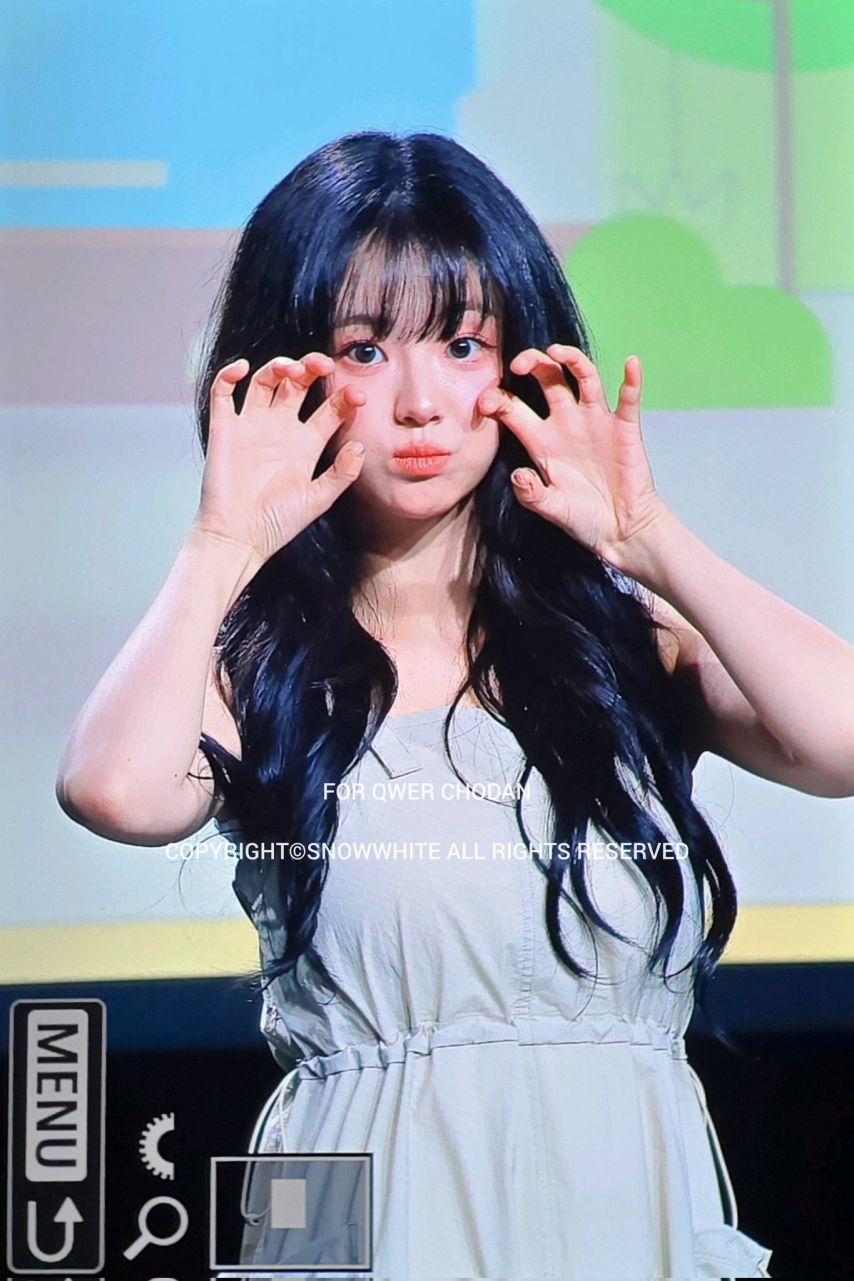 [QWER] 쵸단1