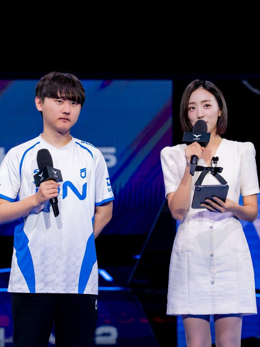 배혜지 기상캐스터9
