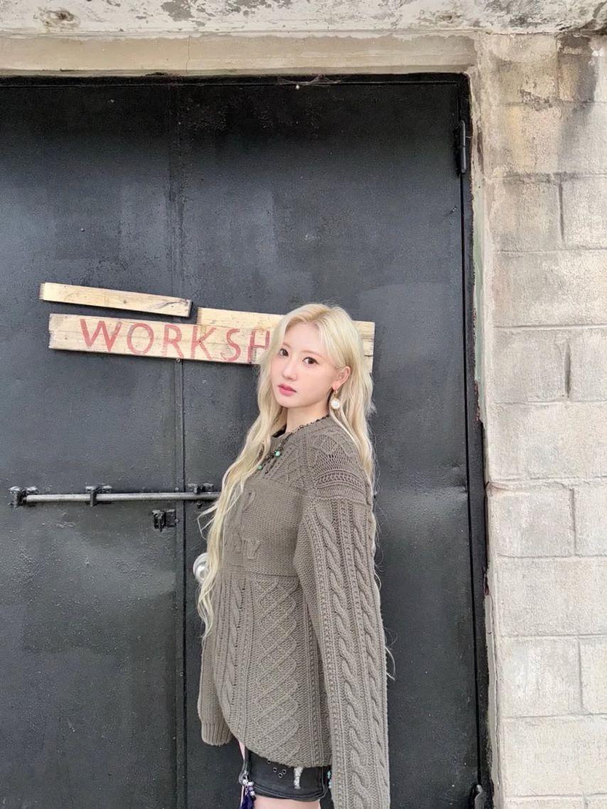 BABYMONSTER (베이비몬스터) 라미1