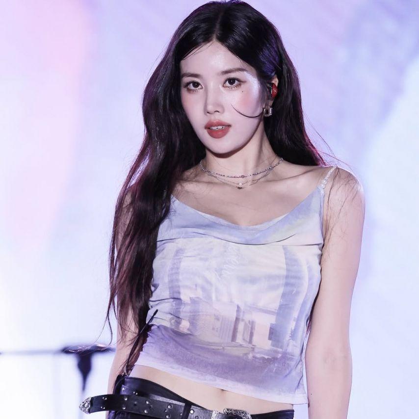 권은비2