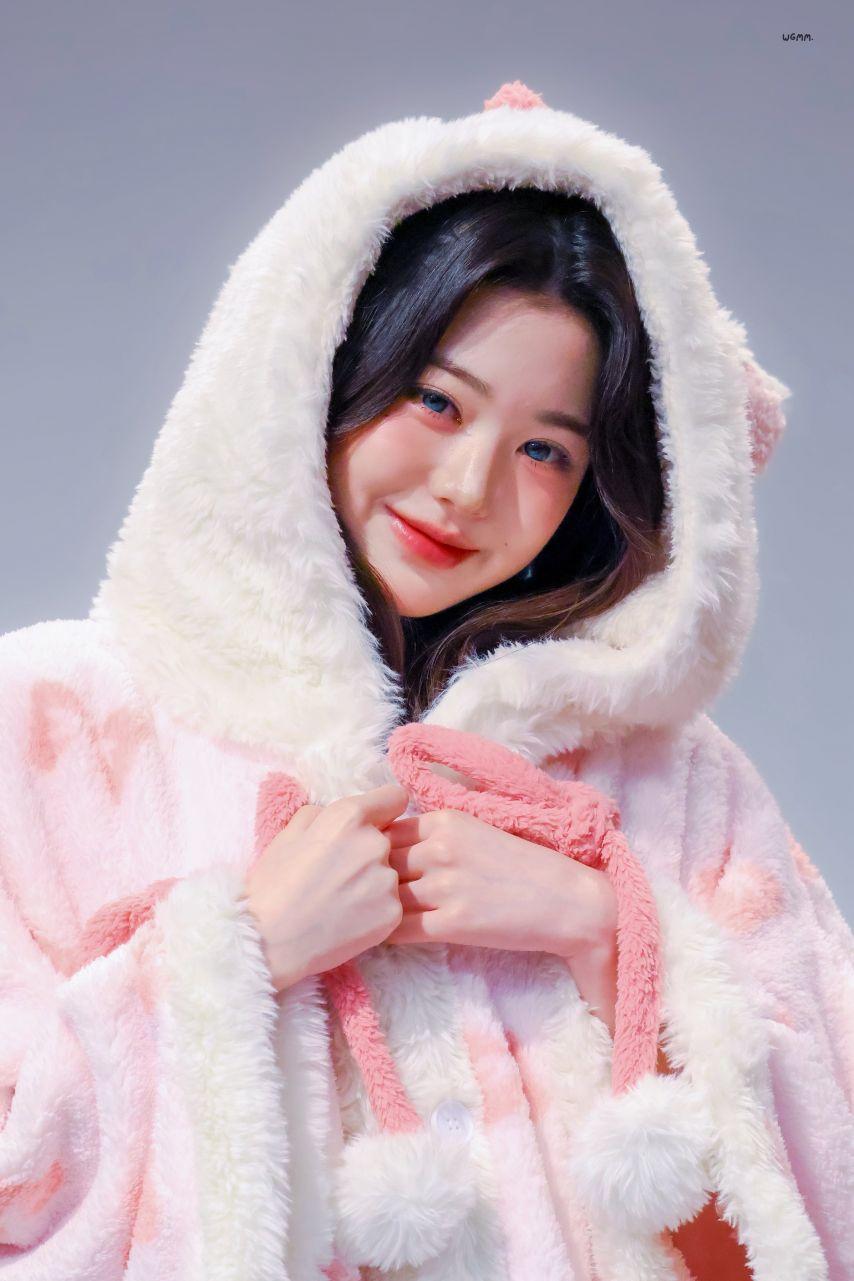 아이브 장원영5