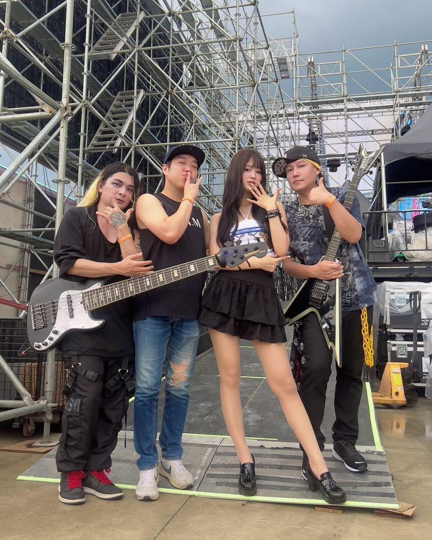 락킷걸 한이슬 SNS3