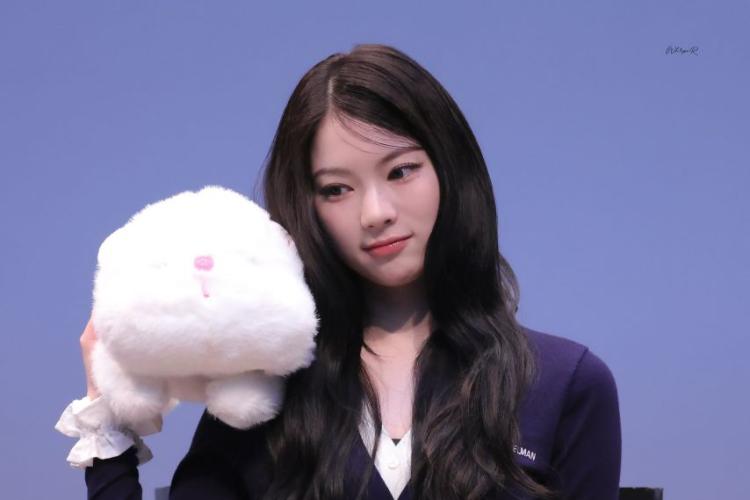스테이씨 아이사1