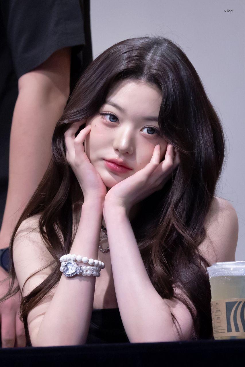아이브 장원영1