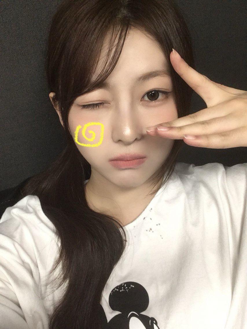 앳하트 봄, 미치0