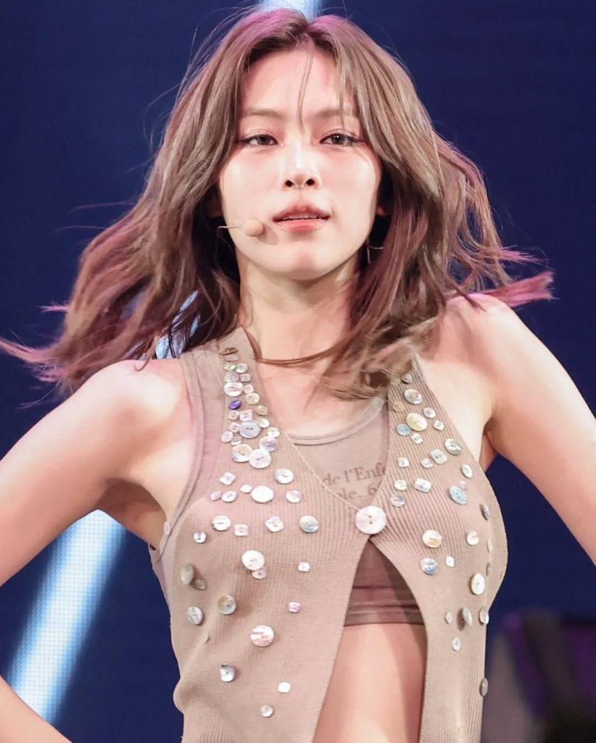 ITZY (있지) 류진14