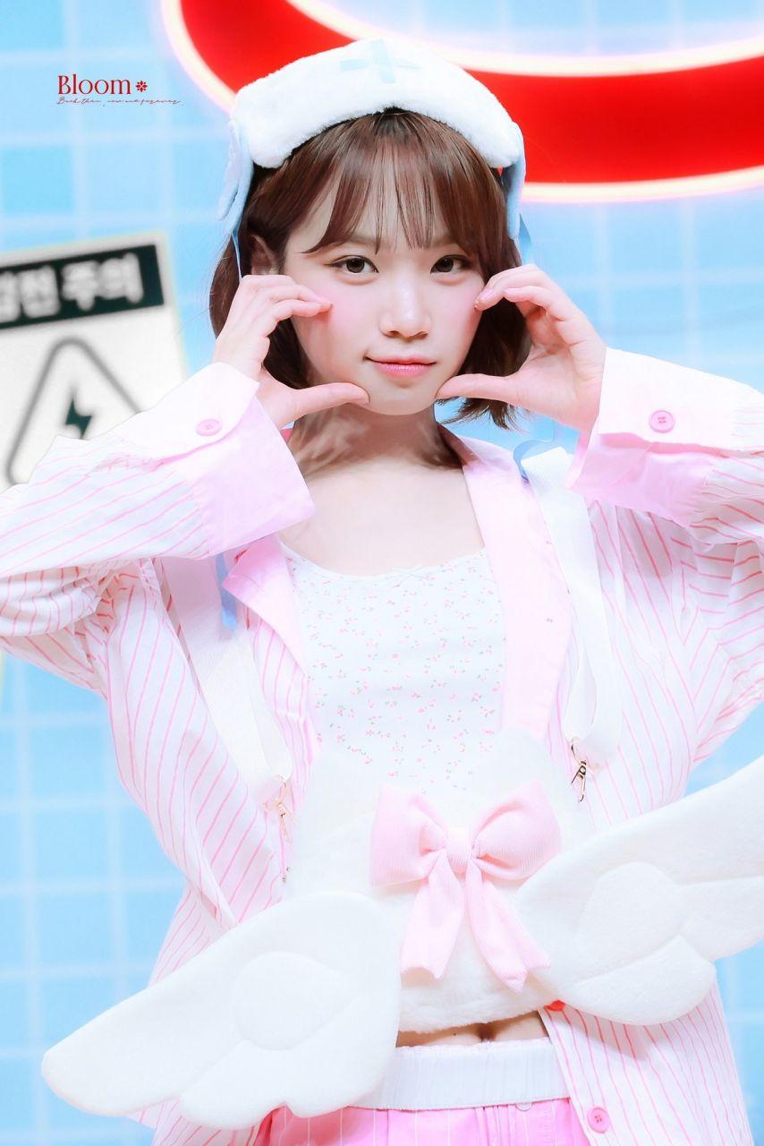 르세라핌 김채원7