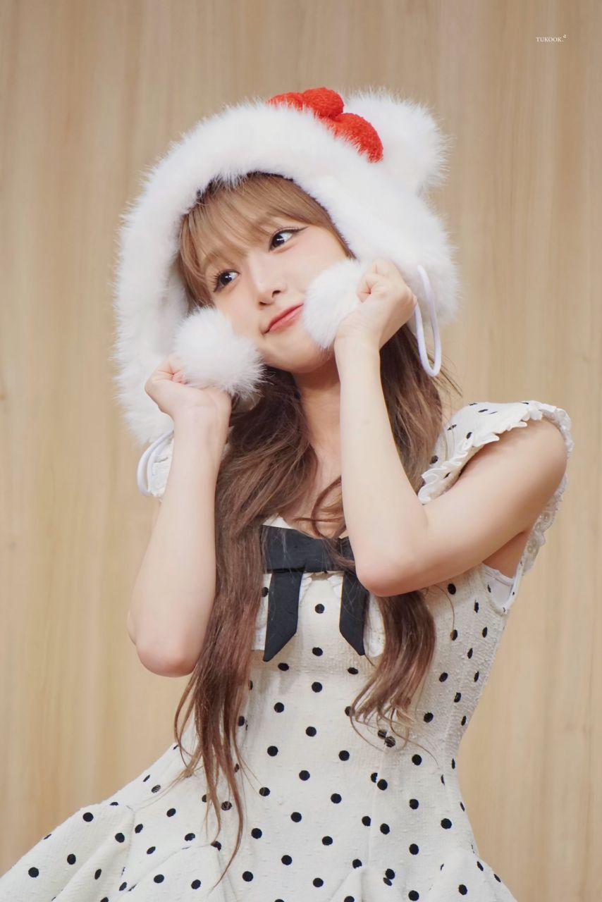 최예나3