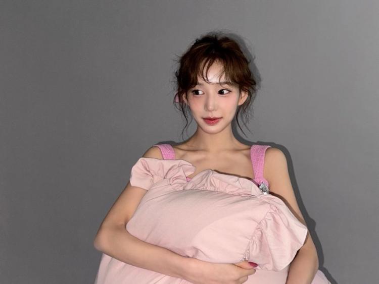 이즈나 유사랑, 최정은2