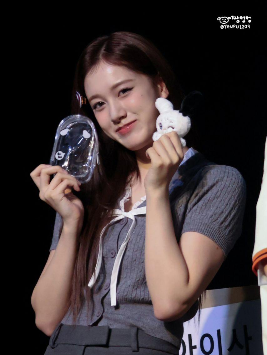 스테이씨 재이1