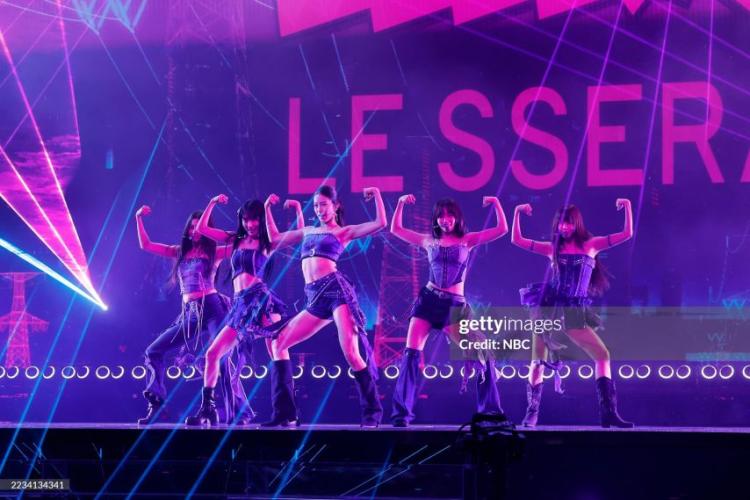 르세라핌 LE SSERAFIM on America’s Got Talent via NBC0