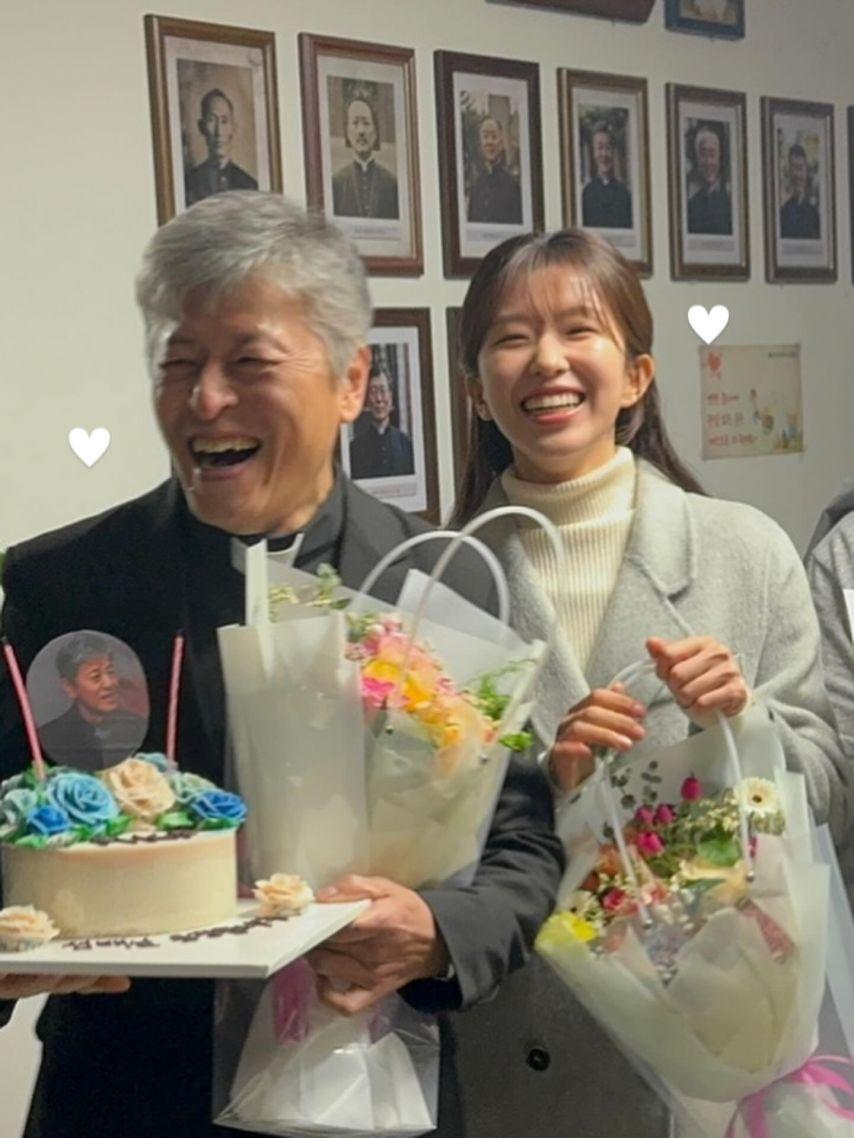 윤가이3