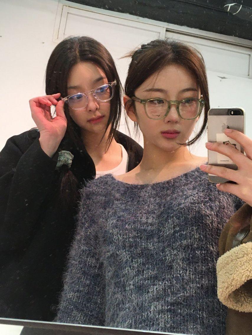 앳하트4