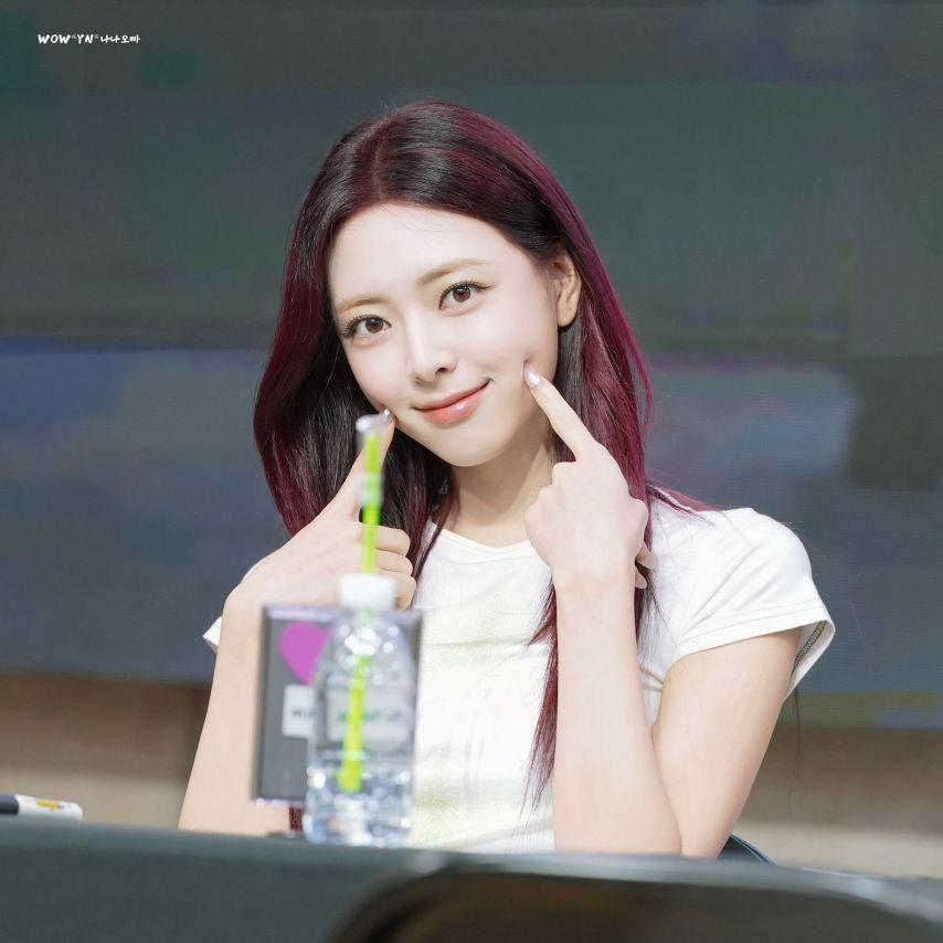 ITZY 유나0