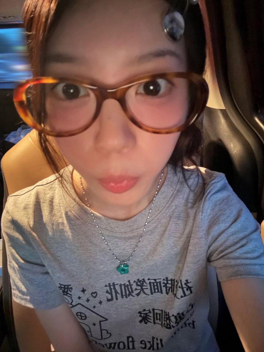 아일릿 (ILLIT) 모카0