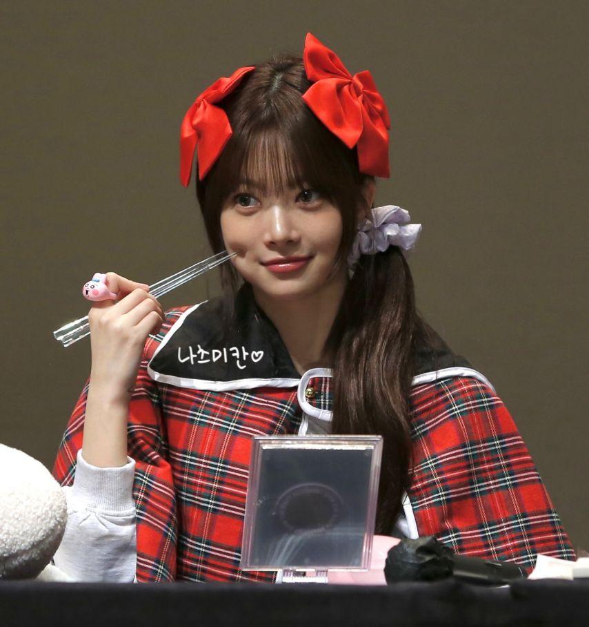 르세라핌 홍은채2