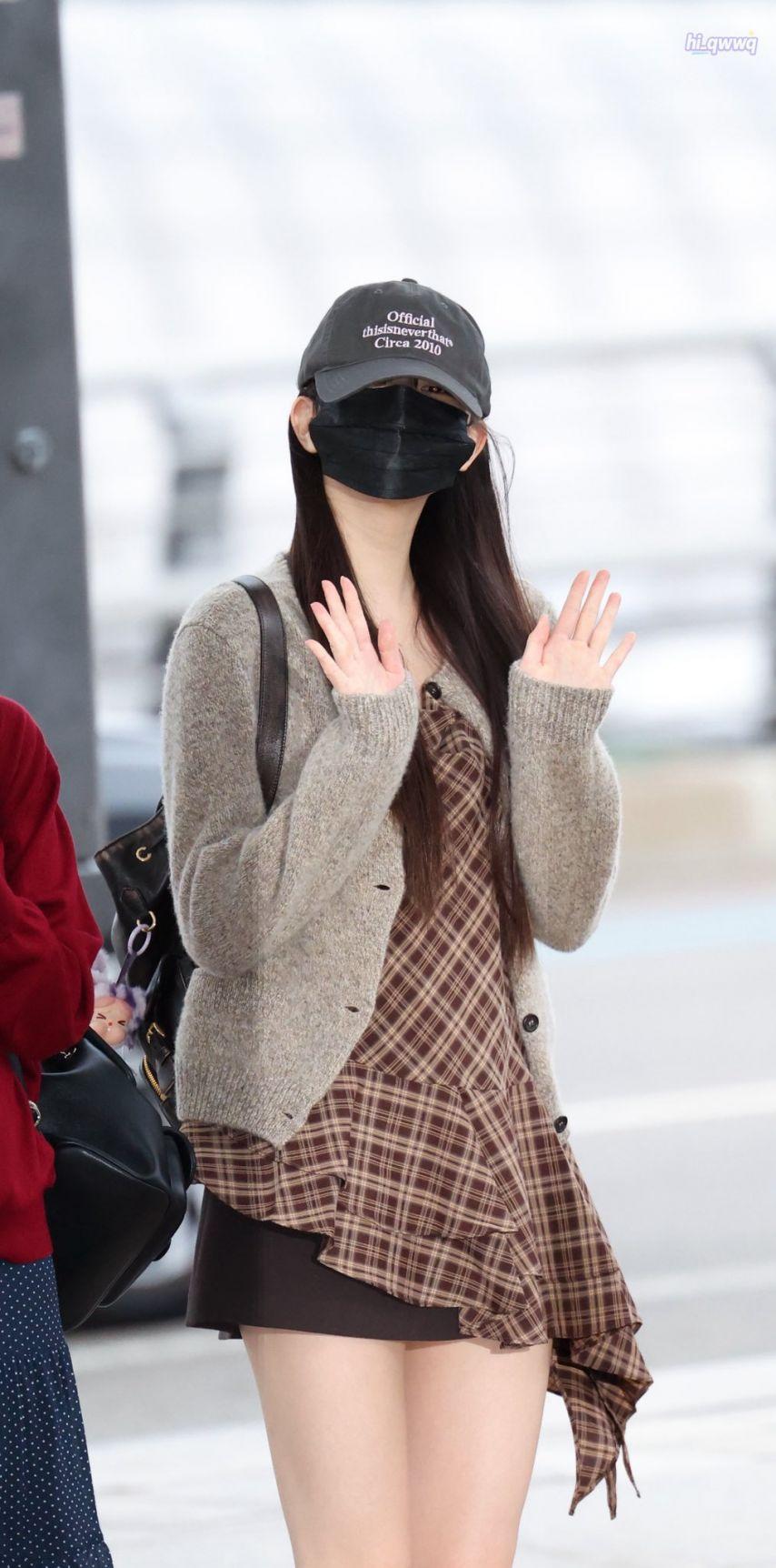 오늘 출국하는 안유진 장원영 (아이브)10