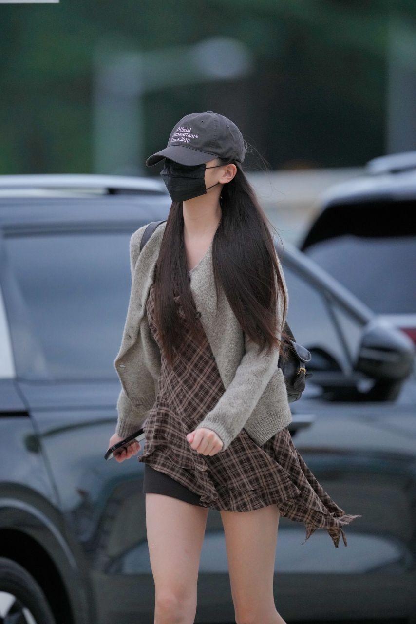 오늘 출국하는 안유진 장원영 (아이브)8