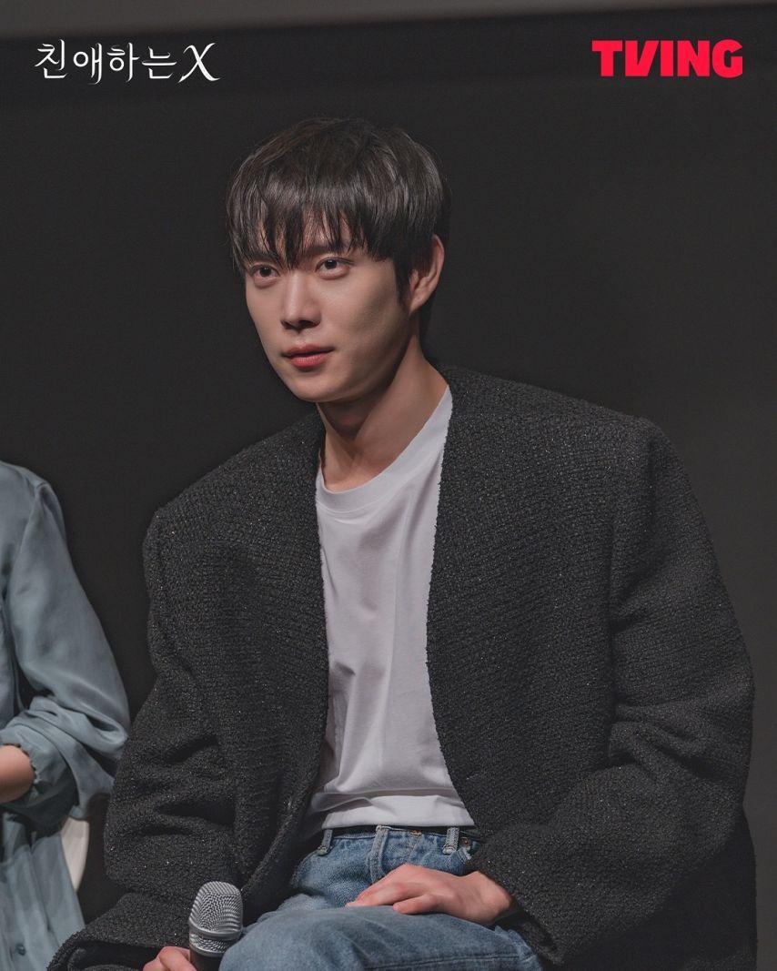 김유정 김영대 김도훈 이열음 김이경 친애하는X12